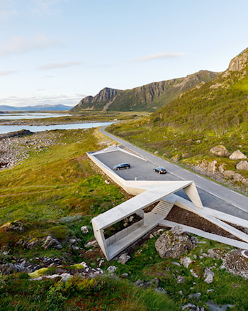 Bukkekjerka toalettbygg og rasteplass. 
