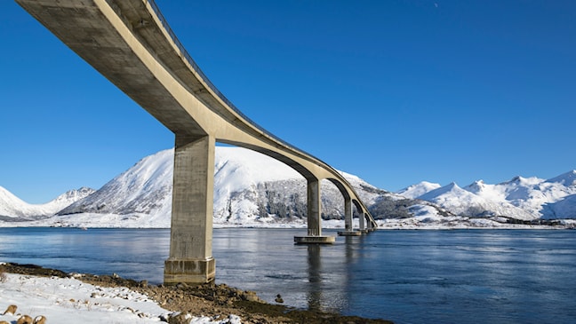 Gimsøystraumen bru.