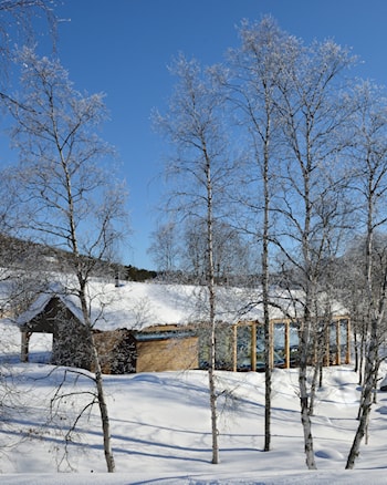 Atnbrufossen ved fylkesveg 27 i Sollia.