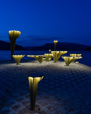 Ropeid ved Sandsfjorden i Suldal, rasteplass og hurtigbåtkai.