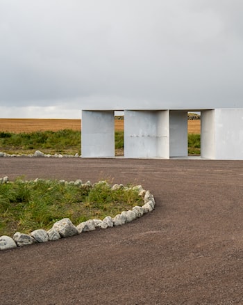 Toalettbygget på Refsnesstranda.